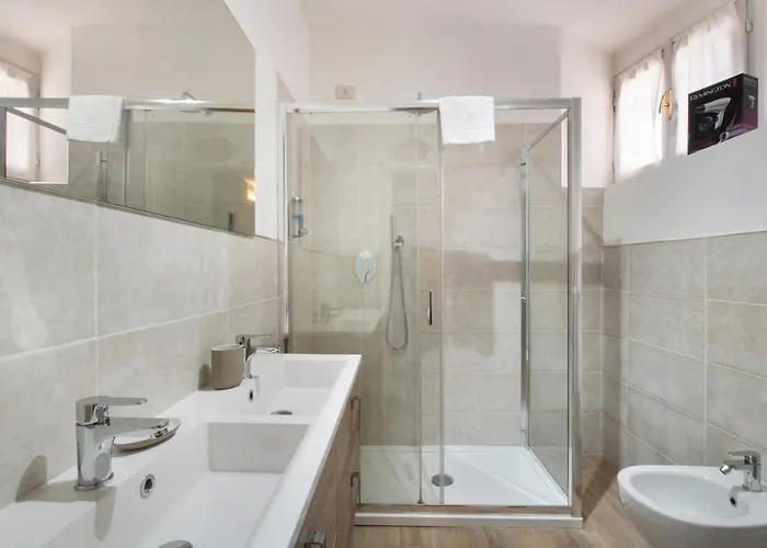 Boulevard アパート ヴァレンナ